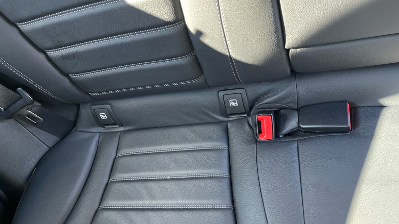 Mercedes-Benz GLC Coupe GLC 300d 4Matic AMG Line Premium 5dr 9G-Tronic Diesel Estate